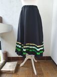 Rozkloszowana retro spódnica czarna z pasami pinup rockabilly