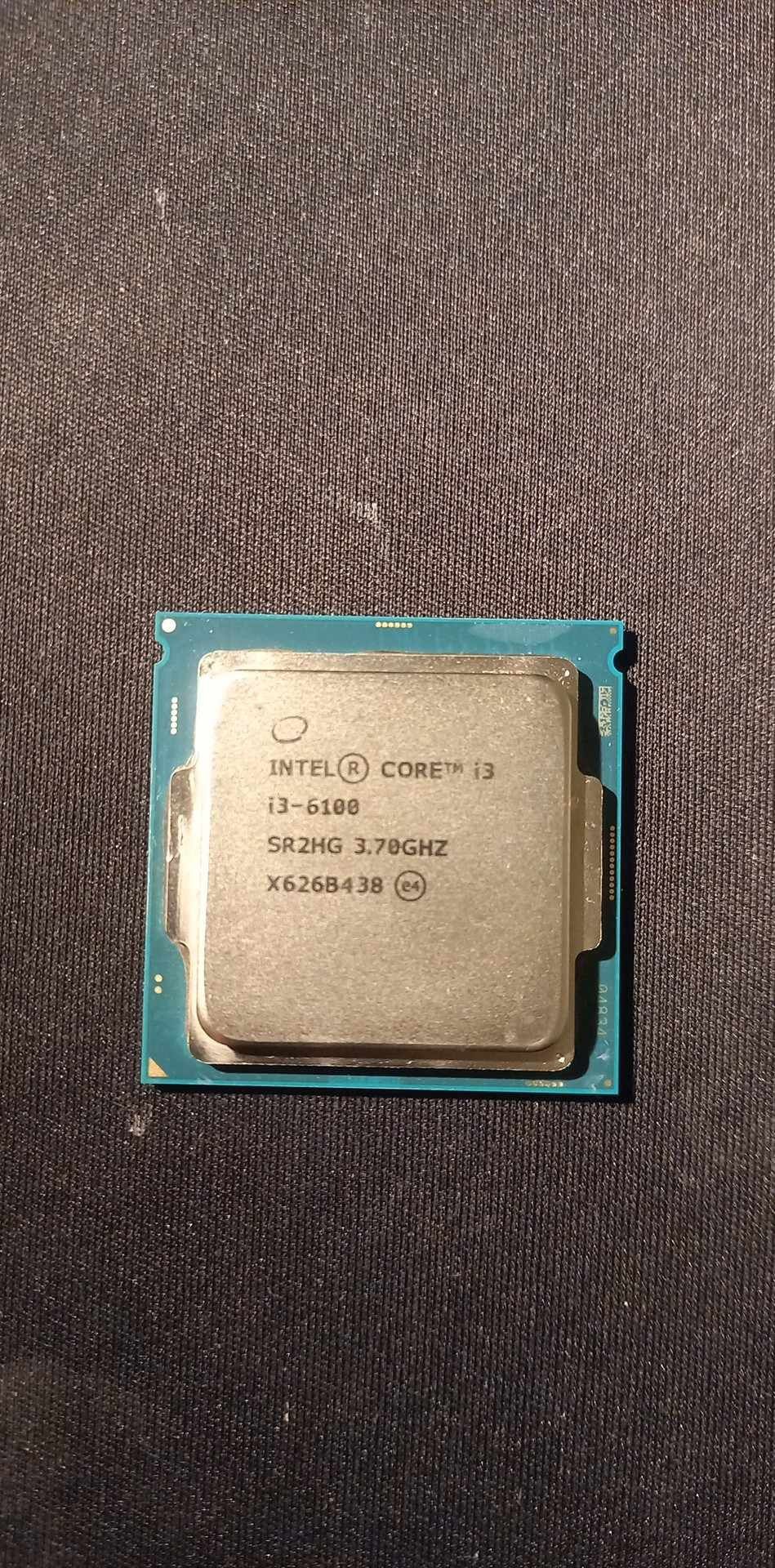 Procesor Intel I3-6100 3.7 MHz i chłodzenie