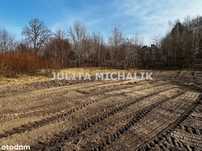 Działka nad strumykiem