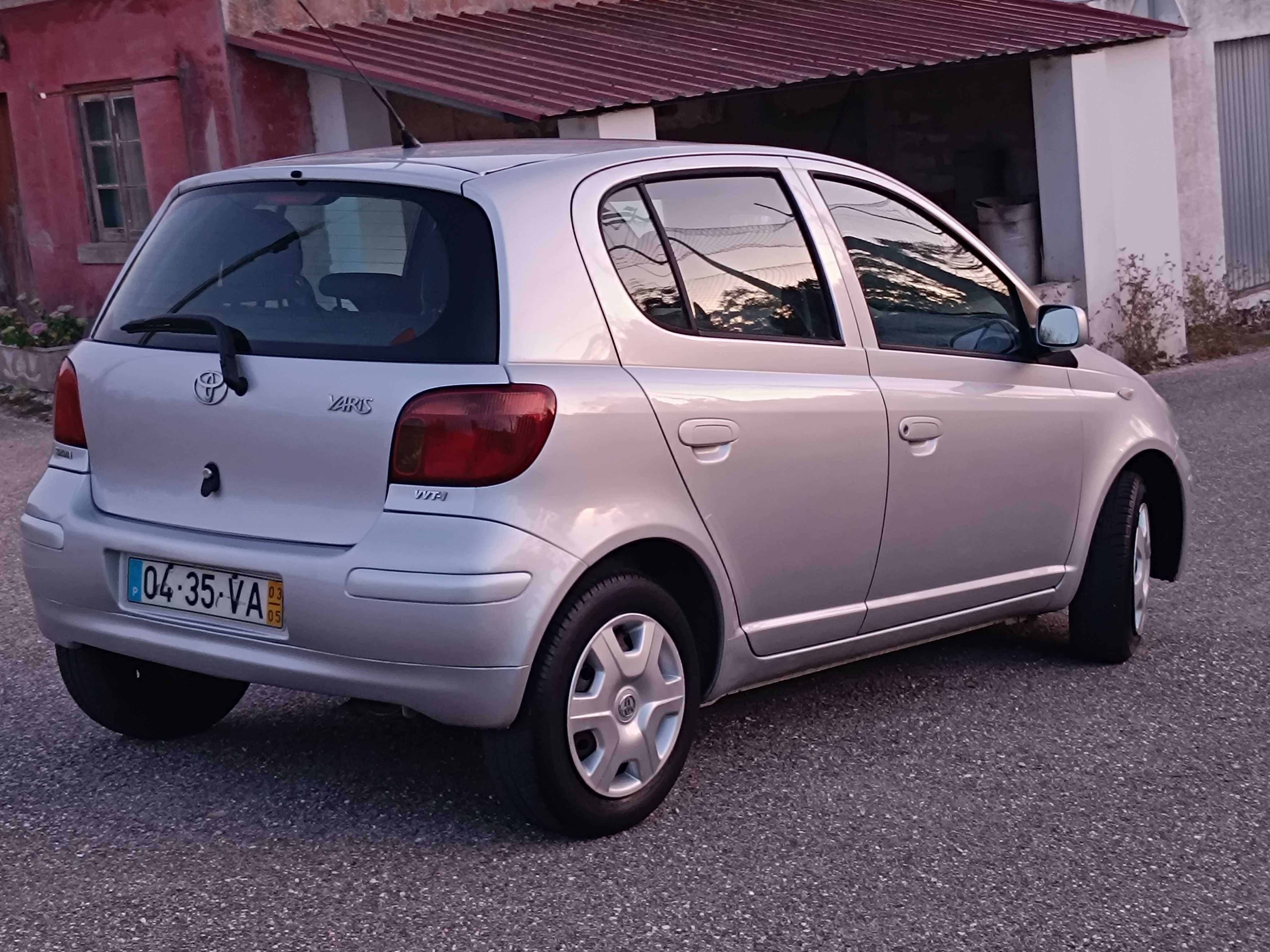 Toyota Yaris 1.0 VVT-i 68CV 159826 Kms-Excelente. Negociável