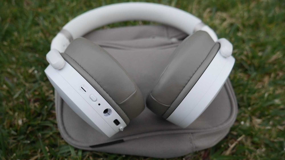 Auscultadores Noise Cancelling Bluetooth Sennheiser HD 450BT - Brancos