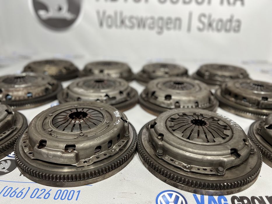 Щеплення в зборе гольф 5,6,шкода,октавія,фабія,пасат,тоуран гольф плюс