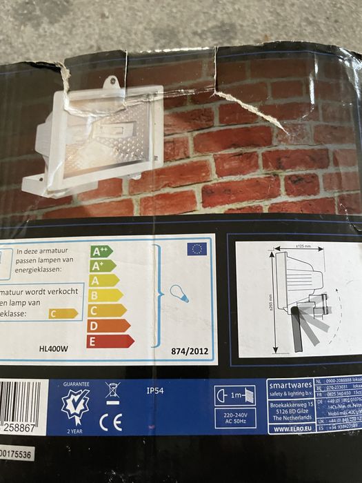 Vendo foco elro novo