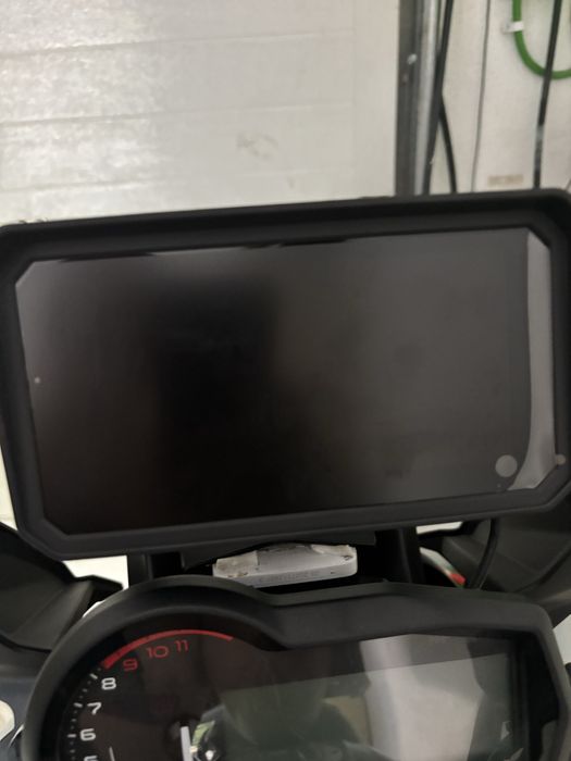 Moto tablet pro Max BMW (modelo 2025)
