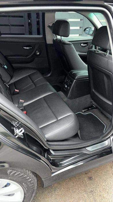 BMW E91 318D M47 122KM