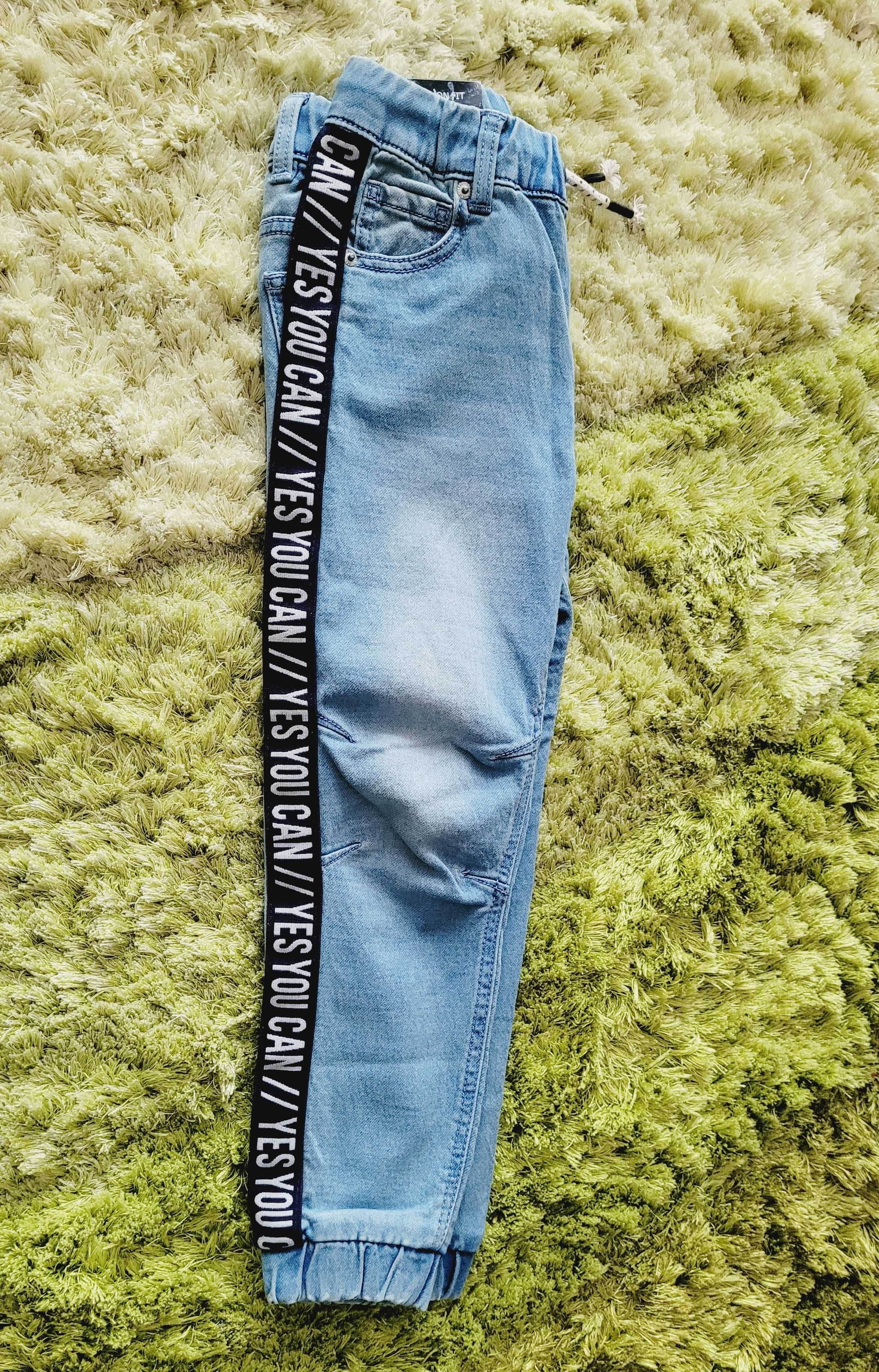 Nowe spodnie jeansowe dla chłopca, jasny jeans 122