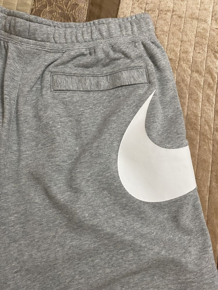Vendo calção original da Nike