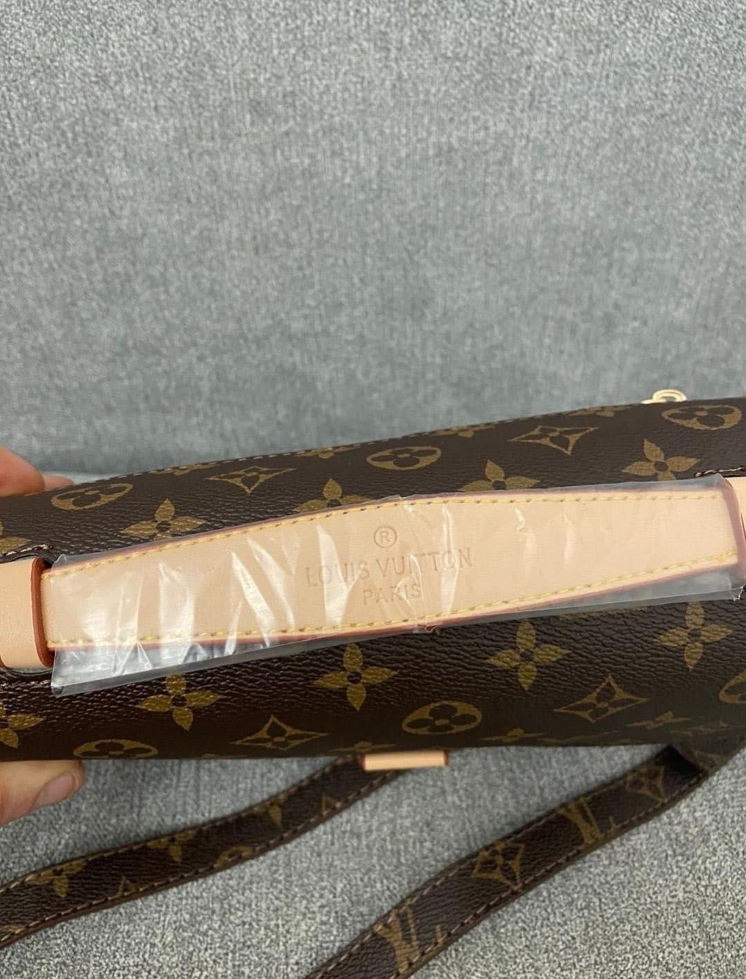 Torebka kuferek Louis Vuitton brązowa