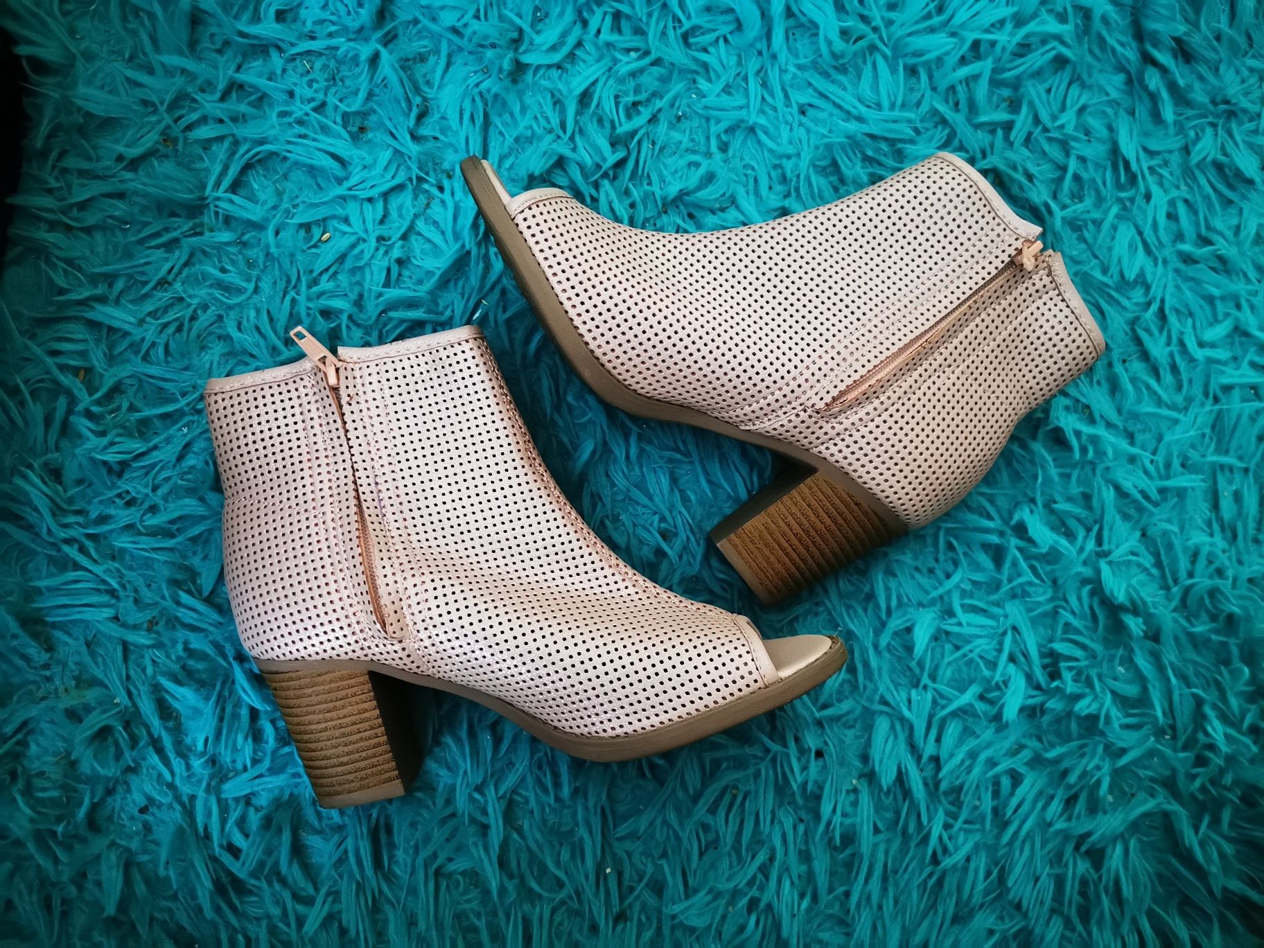 Buty damskie 40 rozmiar