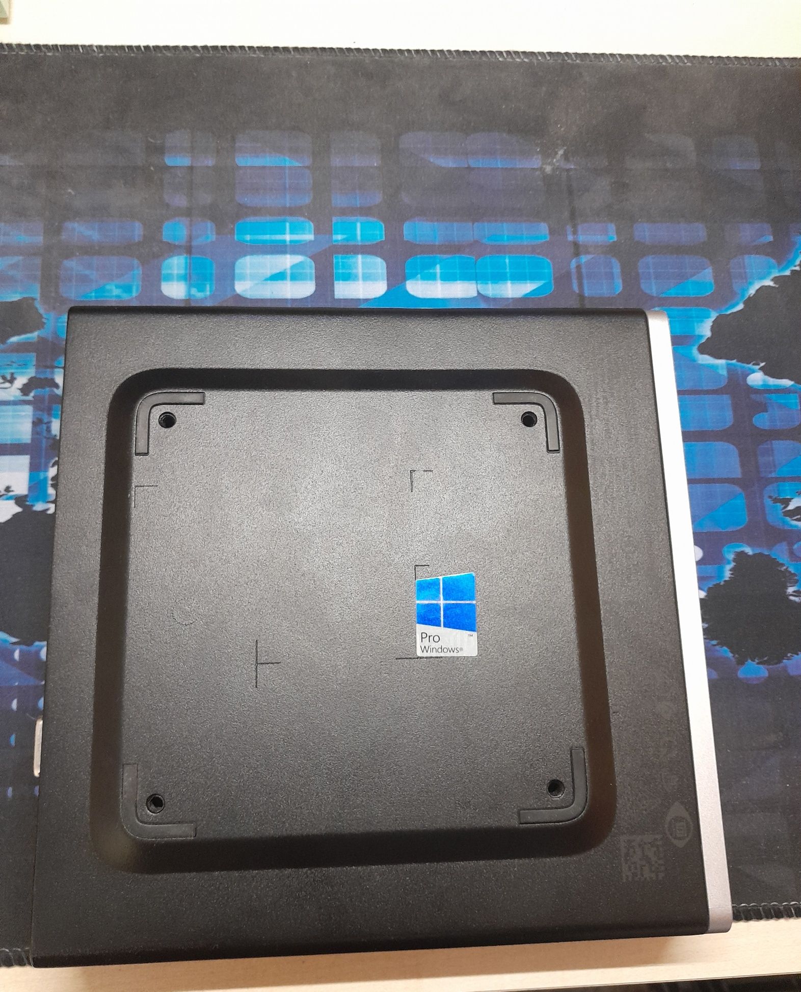 Mini Komputer hp prodesk  i5 7500t 16 gb 256 SSD