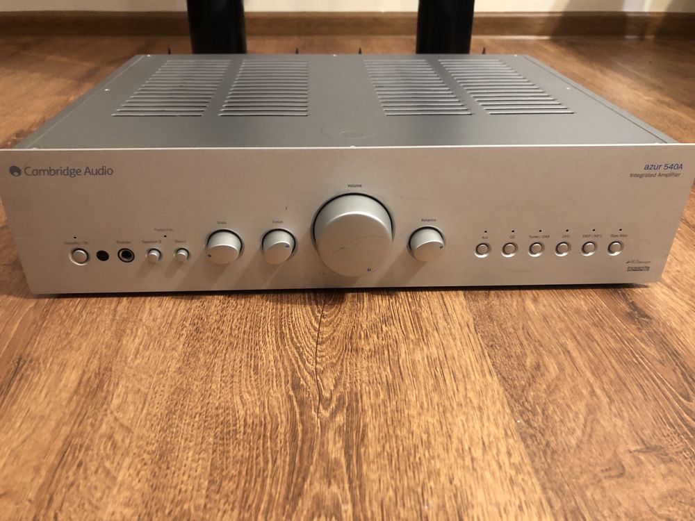 Wzmacniacz Stereo Cambridge Audio  540A V2 Azur