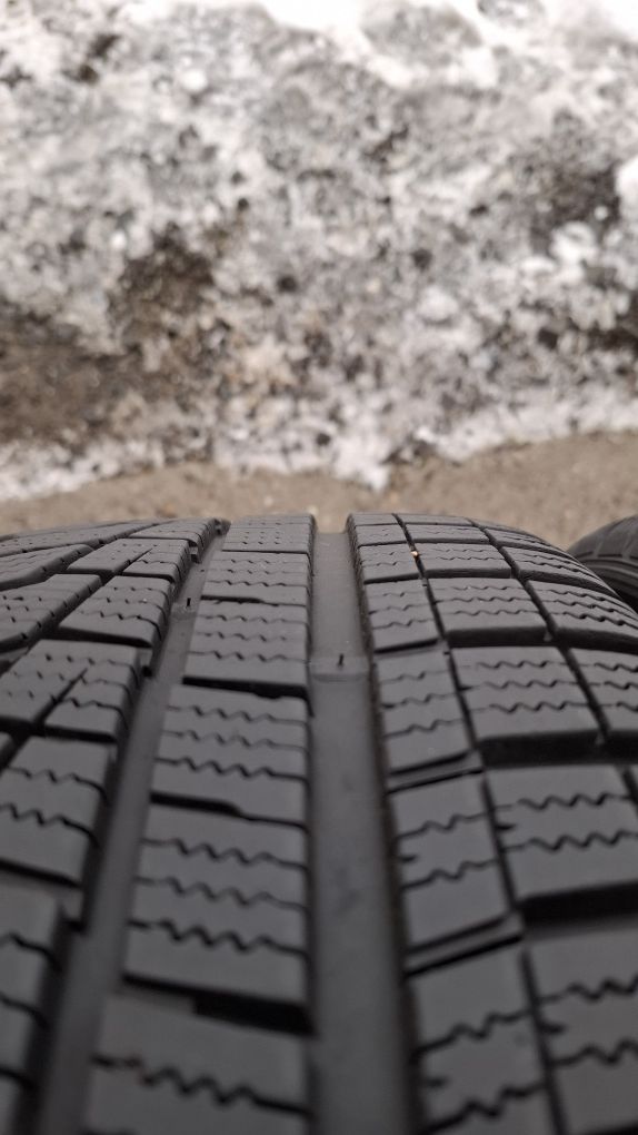 Hankook 215/45 R17 Winter 6.3 mm