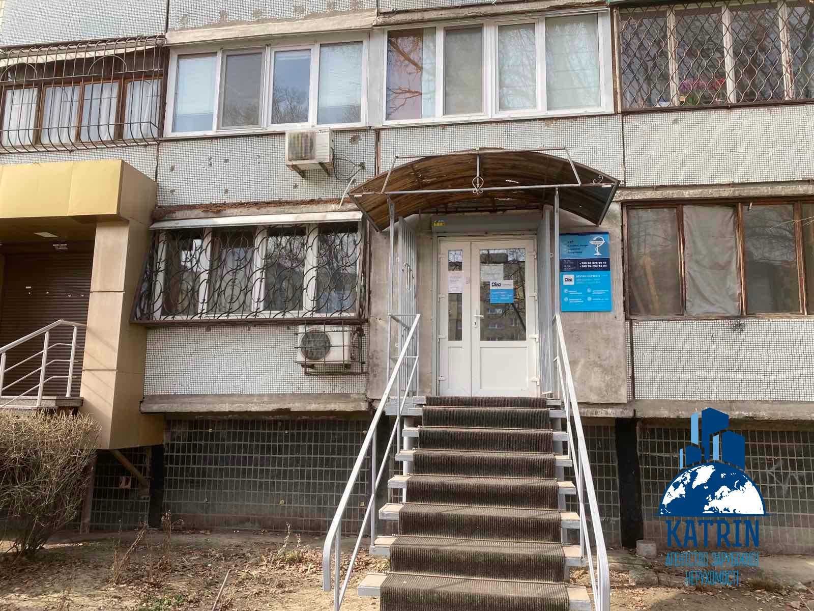 Здам кабінет приміщення 13 м2 жм Перемога пр. Героїв