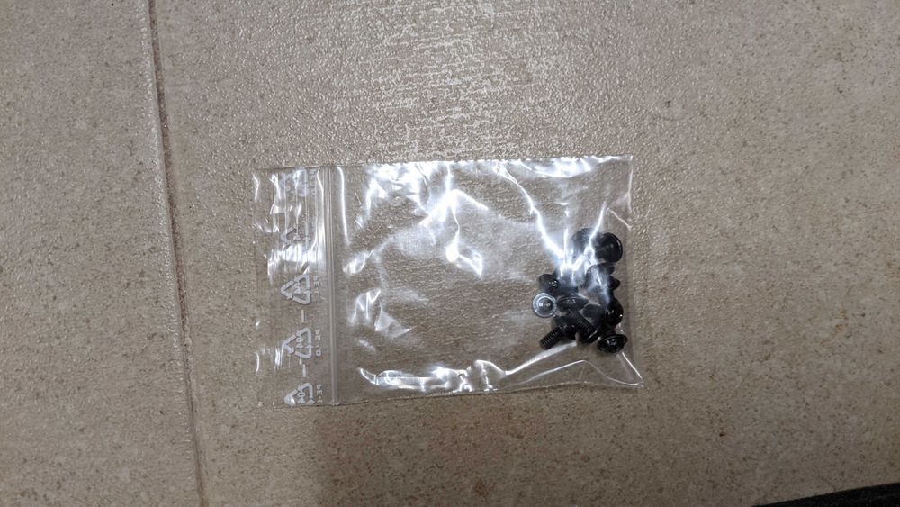 [PEÇAS] TV Kunft K4117H32