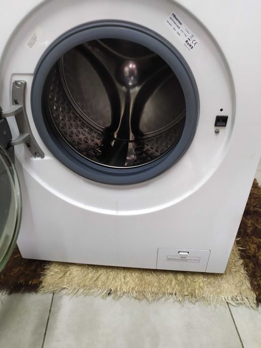 Máquina de lavar hisense a funcionar. "NÃO RESPONDO A SMS".