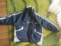 Dwustronna zimowa  kurtka NIKE 122-128