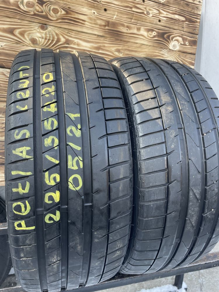 Шини бу 225/35 r20 літо  (стан ідеальний 21рік)