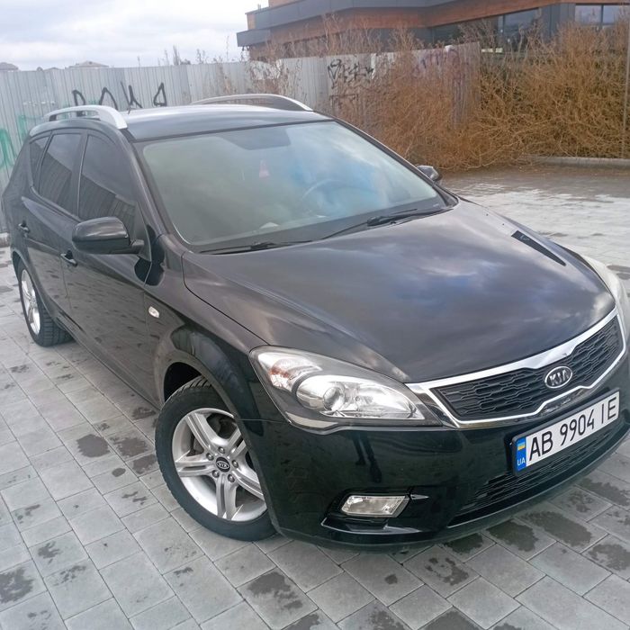 Кіа сееd 2010 року