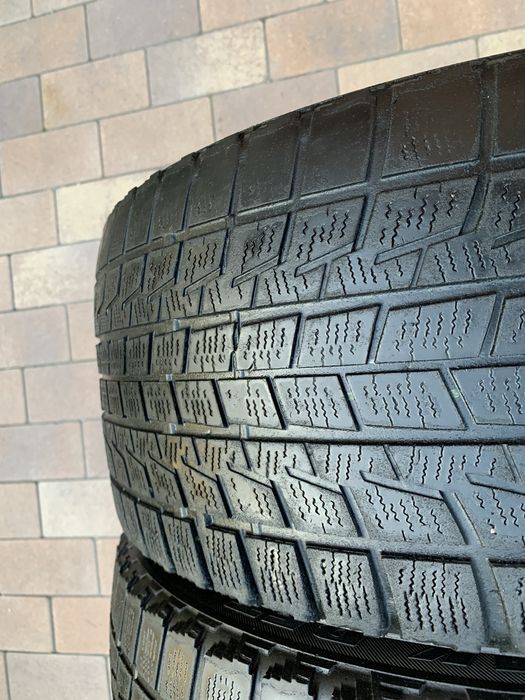 Зимові шини(резина) 225/50 R17 “Bridgestone” Blizzak - 2шт.