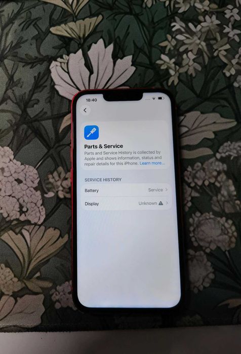 iPhone 13 128GB red with carrier lock