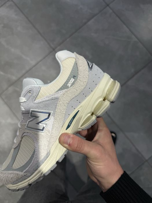 ОРИГІНАЛ! New Balance 2002R оригінальні жіночі кросівки