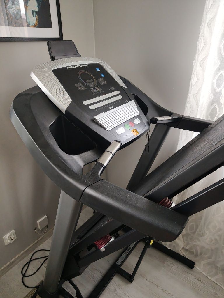 Bieżnia treningowa PRO-FORM SPORT 7.0