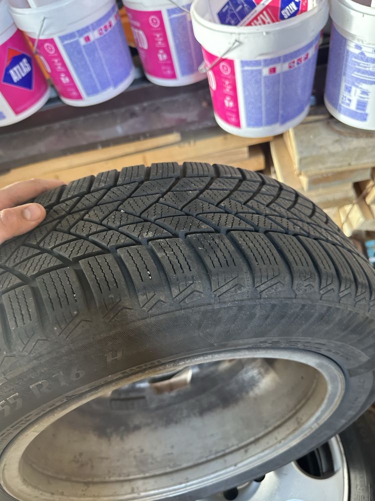 Opony zimowe 205/55 R16 + alufelgi audi