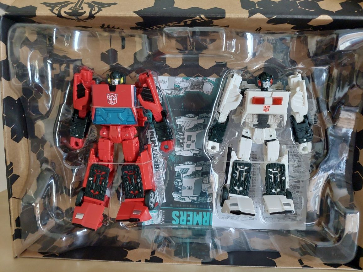 Transformers Generations Selects Cordon i Autobot Spinout