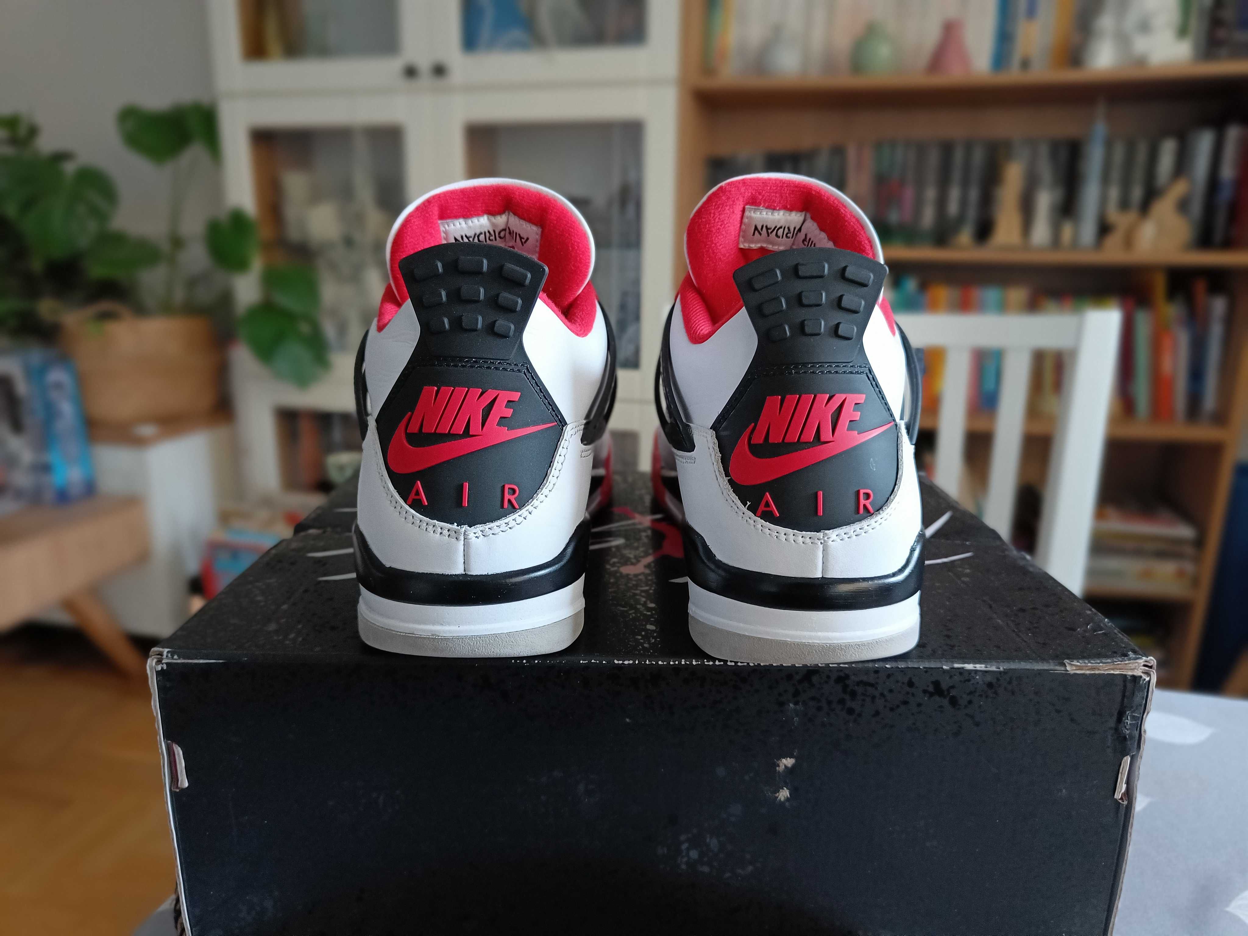 Buty Nike Air Jordan 4 Retro 'Fire Red' (2020) 44EUR