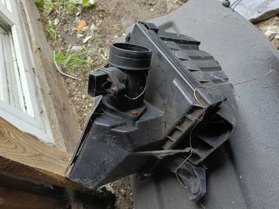 VW PASSAT B5 LIFT 1.9 TDI  OBUDOWA FILTRA POWIETRZA