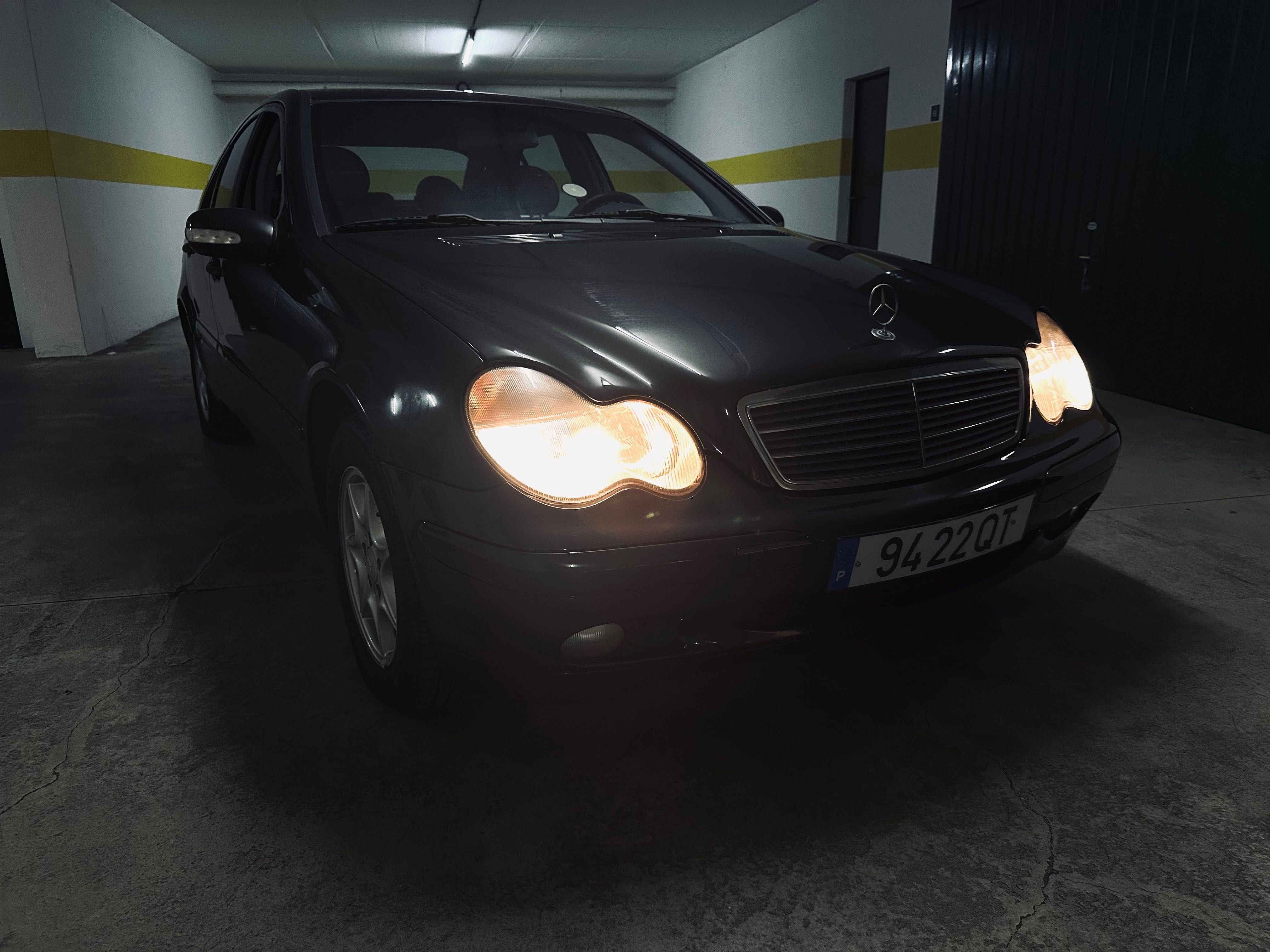 VENDA - Mercedes Benz C180 2.0 129cv