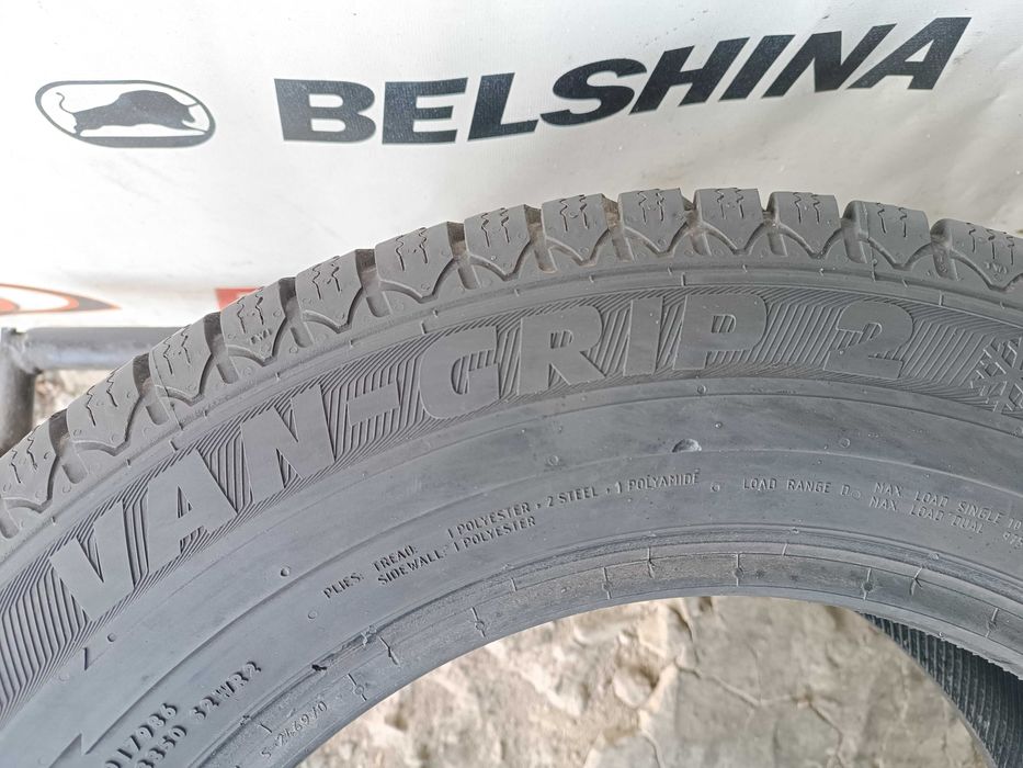 Зимові шини 215/65 R16C Semperit van grip 2