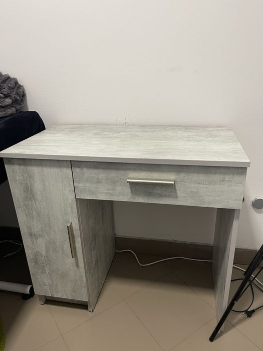 Туалетний столик