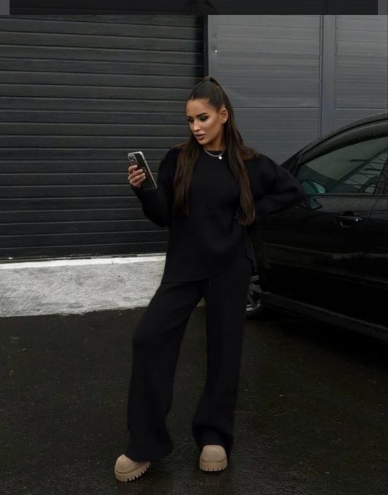 Жіночий костюм IMMA