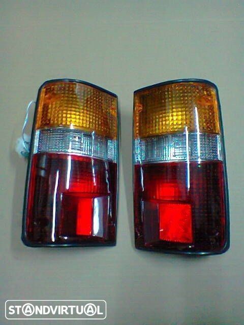 farolim tras toyota hilux 1989-1996 (novos)