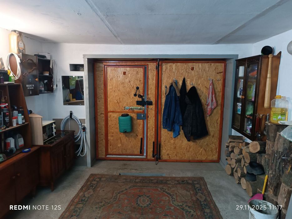 Продам капітальний гараж