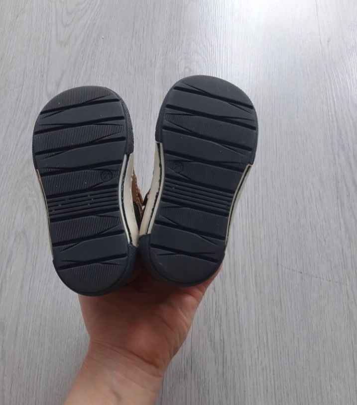 Buty jesienne Rozmiar 21 Lasocki