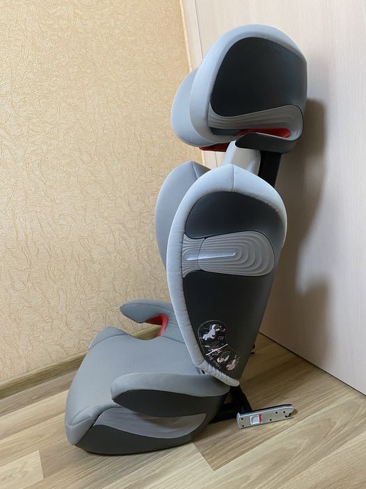 Автокресло-Бустер Cybex Solution S-Fix 15-36 кг, 3- 12 лет