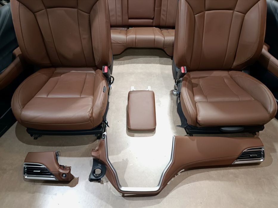 Салон сиденья карты Subaru outback b16