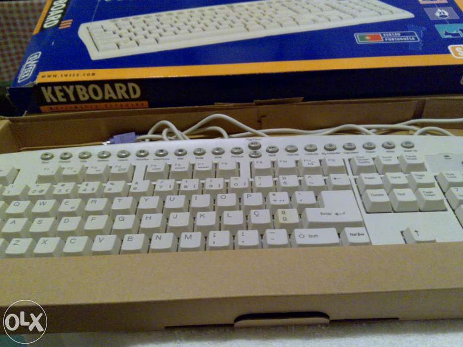 teclado (multimedia keyboard with 21 hotkeys) como novo