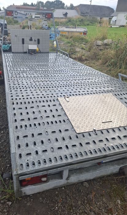 Porządna Zabudowa na lawete,  Najazd, Laweta Iveco