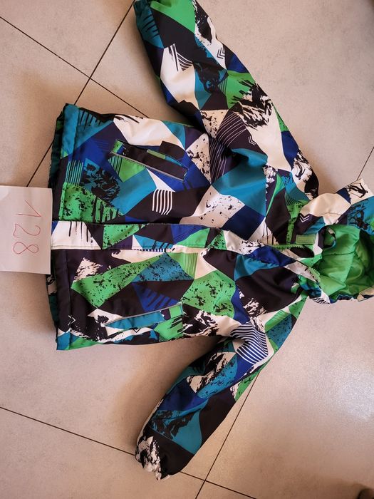 Sprzedam kurtkę zimową dla chłopca