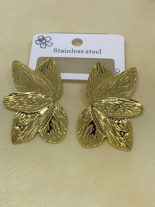 Brincos Folha em Aço Inoxidável Dourado - Novo