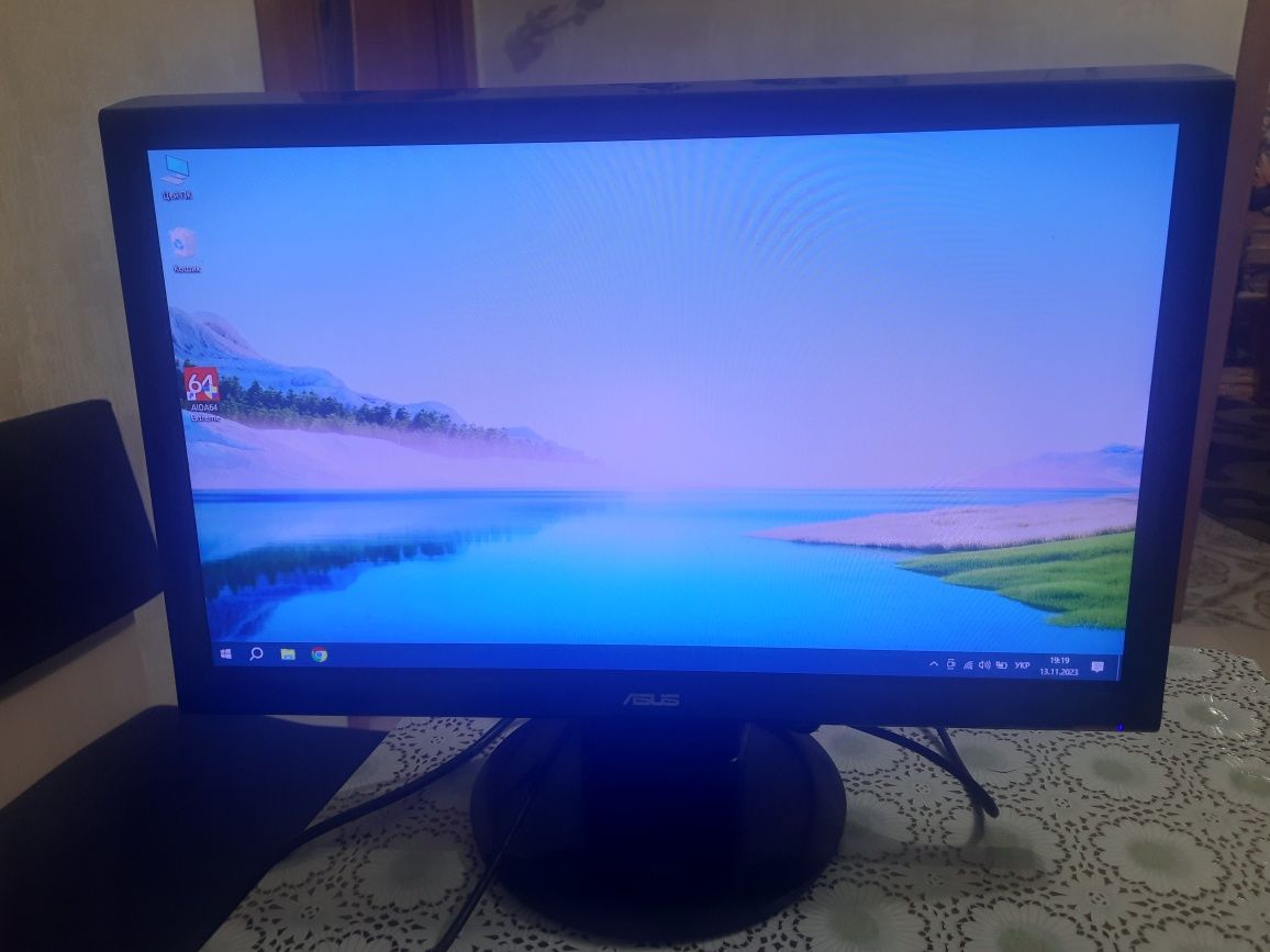 Продам монітор Asus vh228d 22"