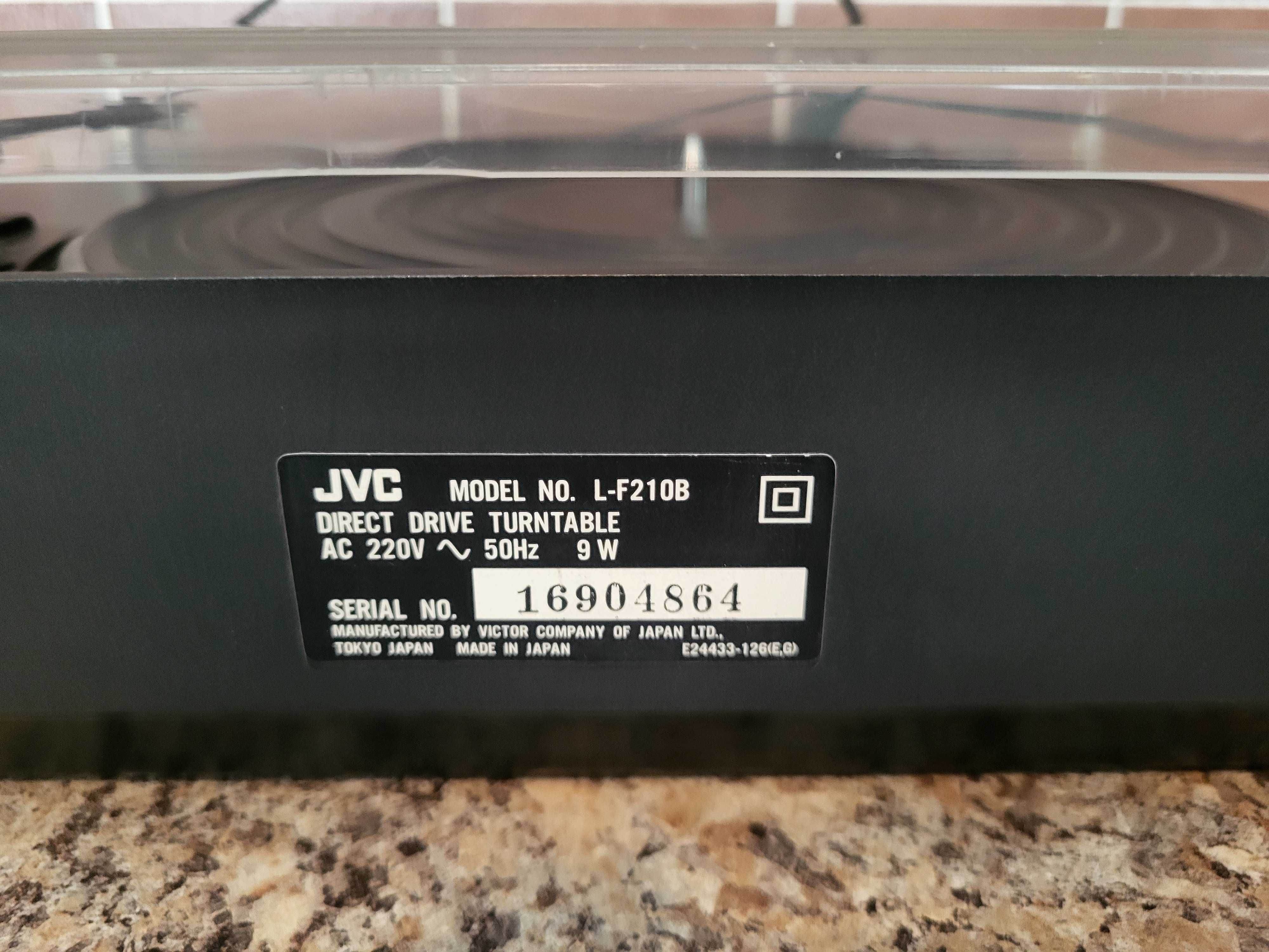 Gramofon JVC L-F210B Fully-Automatic Direct-Drive