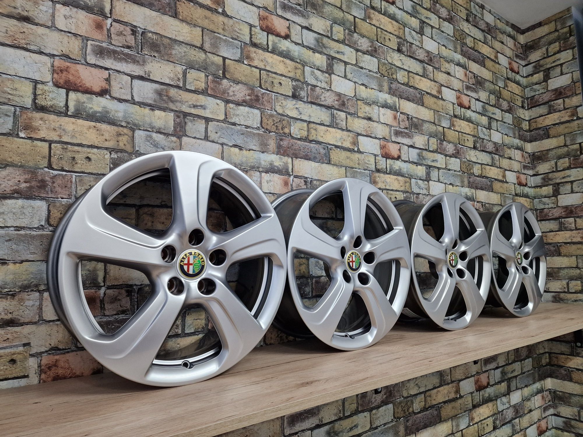 Felgi 17' 5x110 Alfa Romeo Giulietta Opel Adam Meriva Zafira Vectra