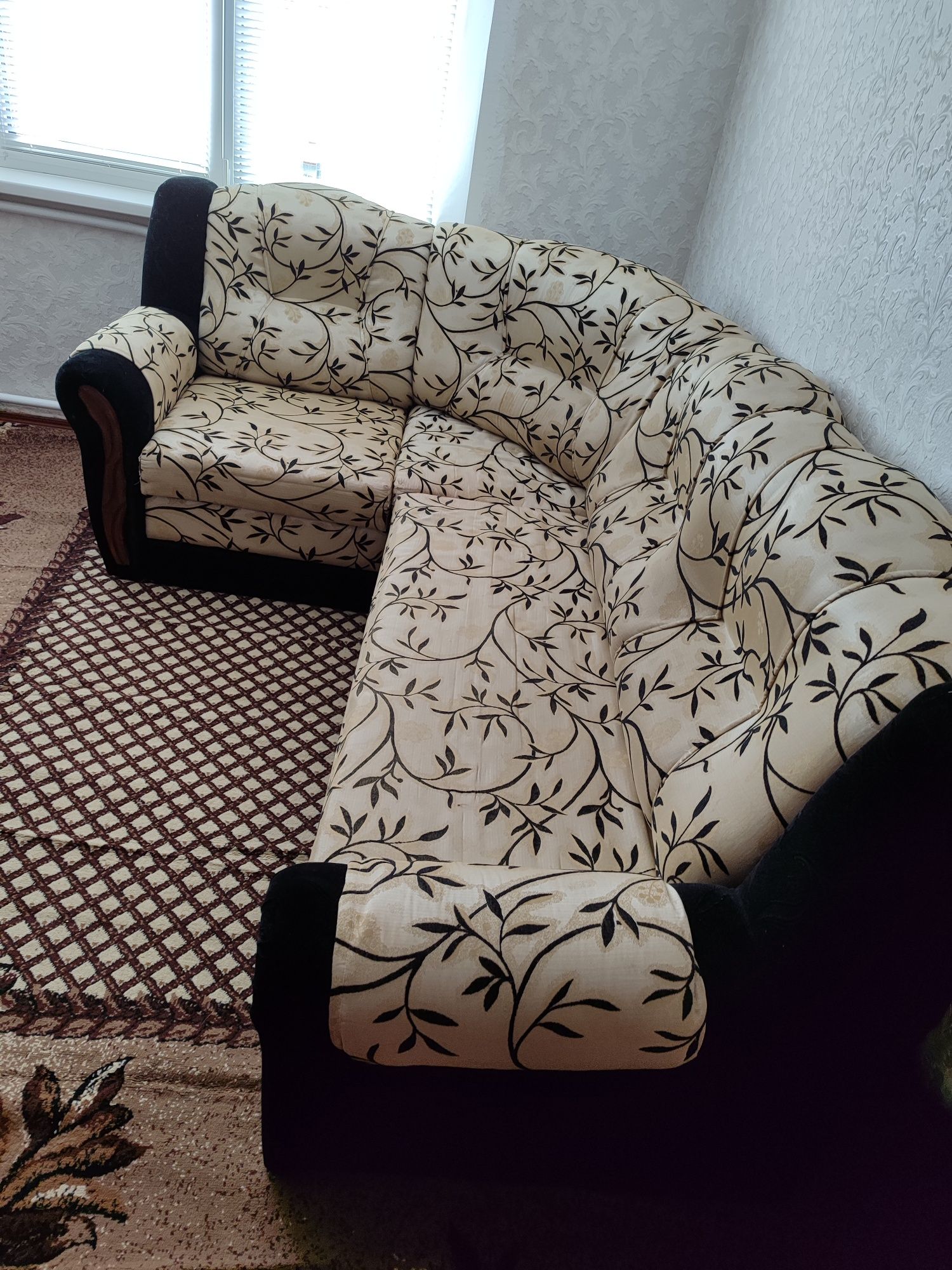 Продам кутовий диван ( угловой диван )