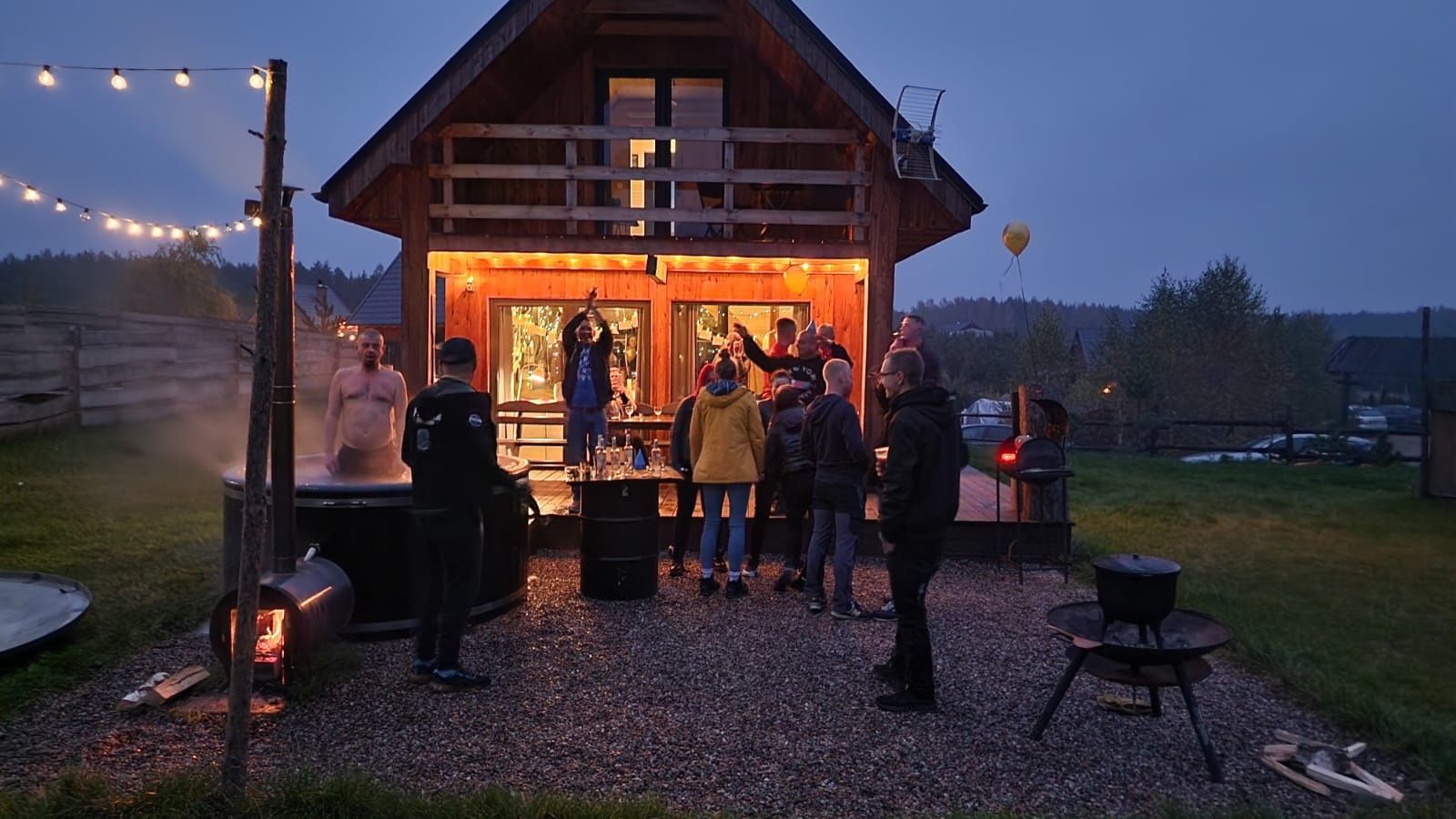 Domek całoroczny na Kaszubach Górska Chata, balia, sauna, jezioro