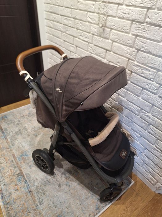 Wózek dziecięcy Joie