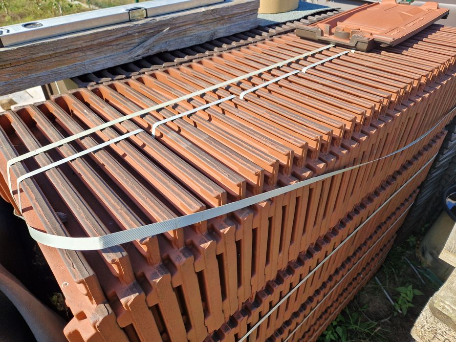 Dachówka ceramiczna creaton optima d-hon